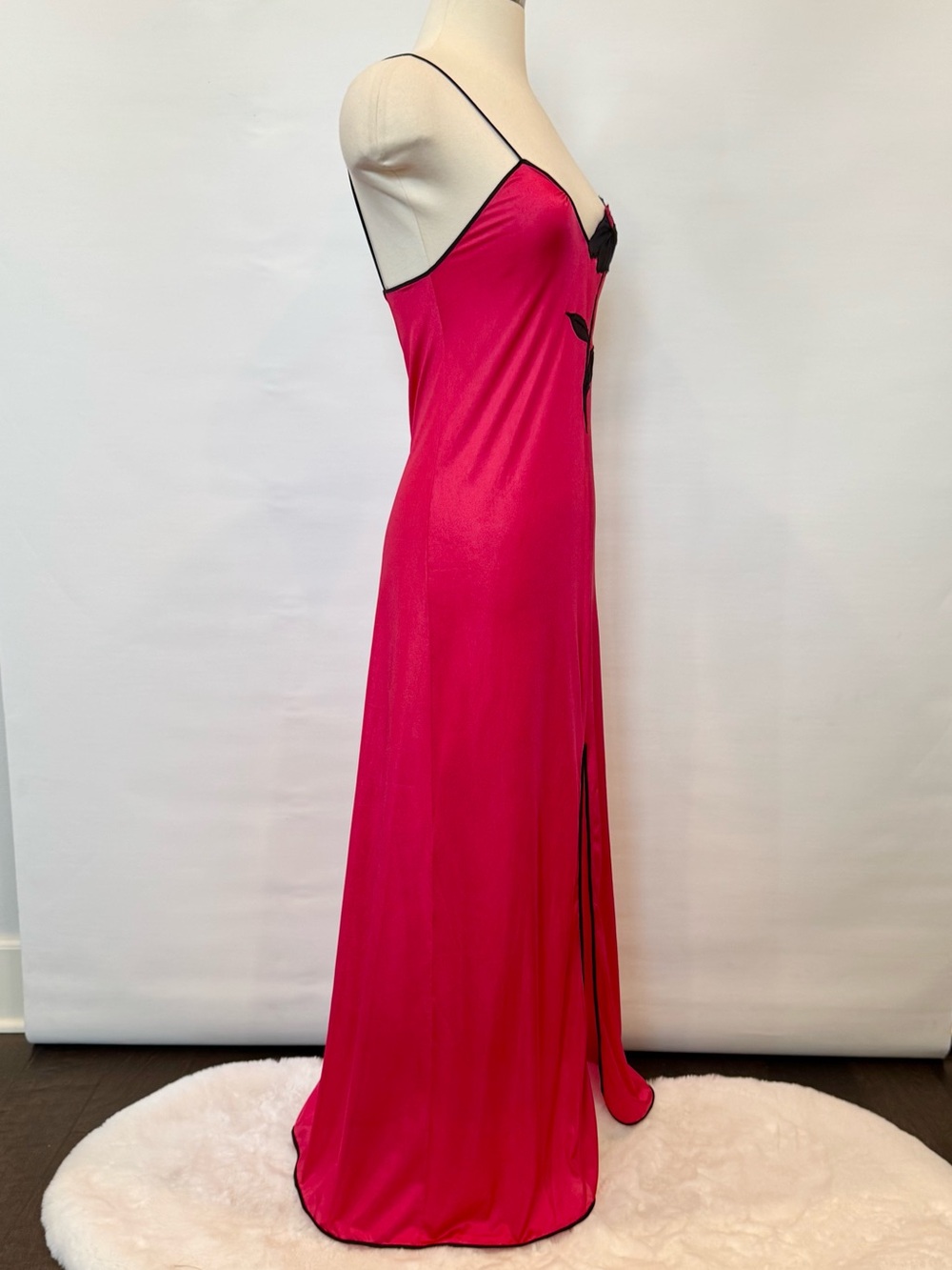 Vintage Silky Liquid Satin Nylon Red Art Deco Floral 70s Maxi Gown Slip Dress - Picture 9 of 11